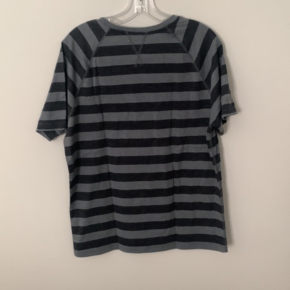 Reiss Men’s Striped T-Shirt - Picture 6 of 6